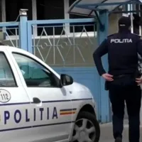 Un bărbat a fost bătut de primăriță după ce a zis că nu o votează. Se întâmplă în România Foto: captură video Antena3
