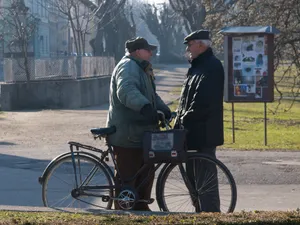 Oamenii stau de vorbă Imagine cu rol ilustrativ Foto: Pixabay.com