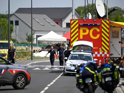 Poliția franceză a intervenit la locul accidentului aviatic - Foto: Profimedia