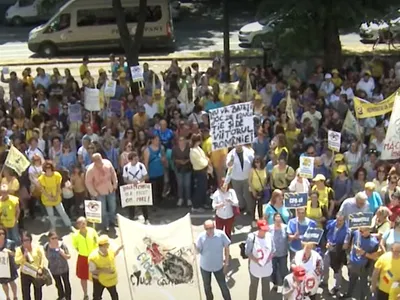 Protest al profesorilor - Foto: captură video Youtube/Televizikunea Europa Nova Timişoara - imagine cu caracter ilustrativ