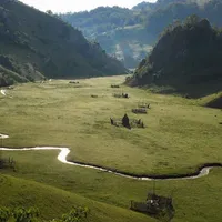 Misterul locului din Munții Orăștiei unde aparatele foto nu merg: Ce s-ar ascunde aici? - Foto: Facebook/ Parcul Natural Grădiștea/ Imagine cu caracter ilustrativ