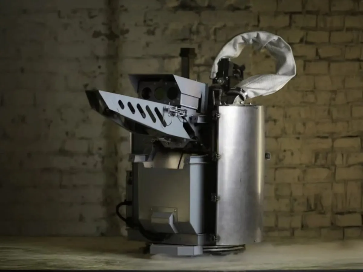 Ucraina are un distrugător de drone. Camere, laser, AI și o mitralieră. 100 de “victime” la o încărcare