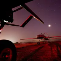 Drone ucrainene au lovit una dintre cele mai mari rafinării ale lui Putin. - Foto: Facebook/Volodimir Zelenski - Caracter ilustrativ