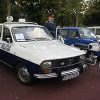 Mașina poliției - FOTO: România liberă