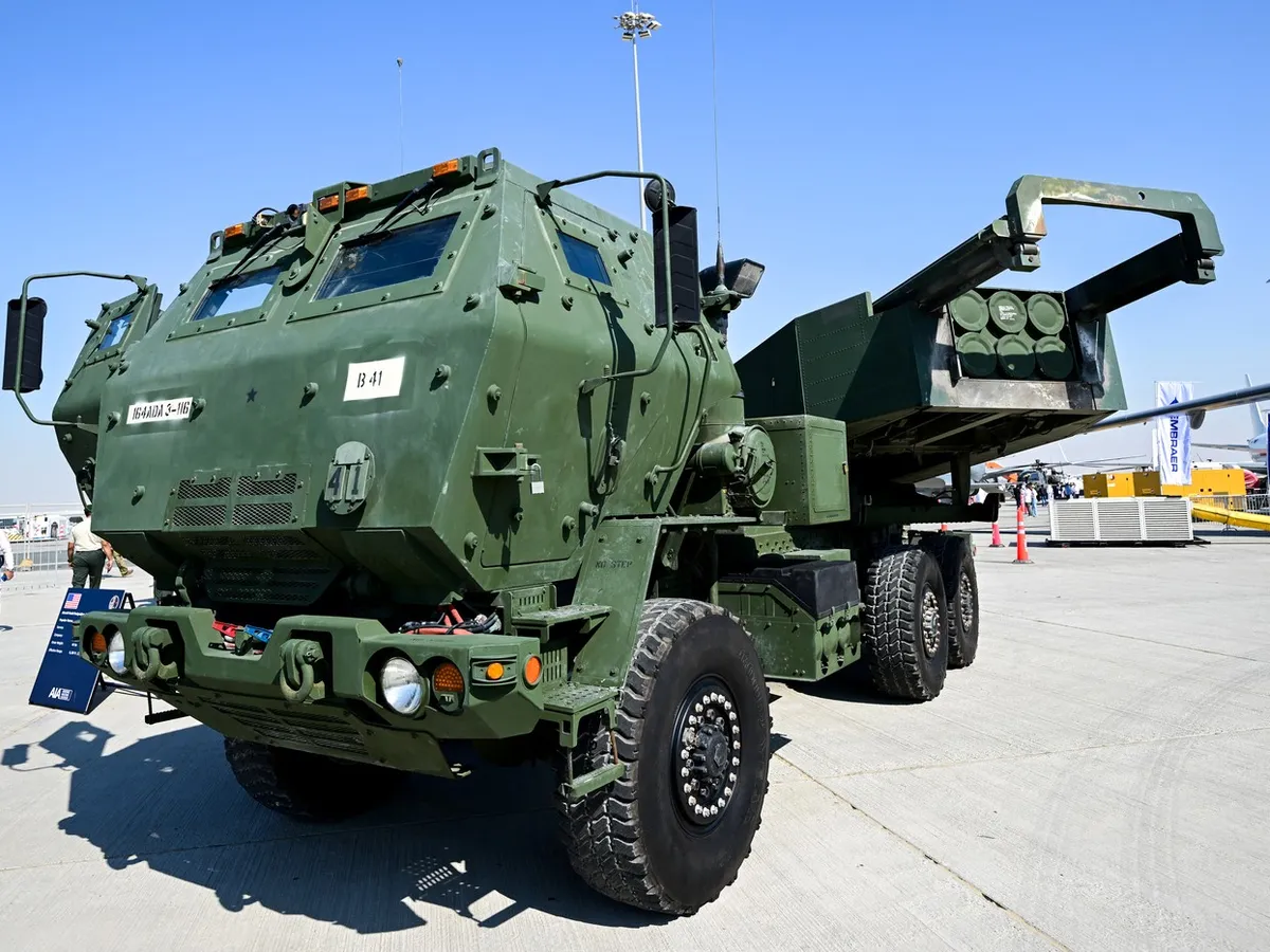 Ungaria vrea rachete HIMARS de 3.000.000.000$ montate pe camioane Raba. Fabricate de Romania în anii 80