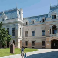 Bani la secret – Lefuri mărite la Primăria Iași, din martie - Foto: primaria-iasi.ro