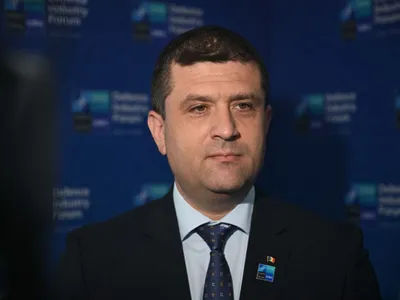 Radu Miruţă, ministrul interimar al Apărării - Foto: Profimedia Images