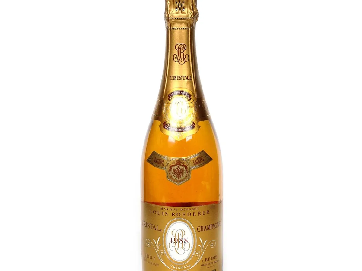 Lot impresionant de champagne renumită, Louis Roederer, Cristal, vintage 1988, brut, 1st x 0,75l