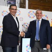 Victor Ponta și Călin Popescu Tăriceanu. Sursa: Facebook ProRomânia