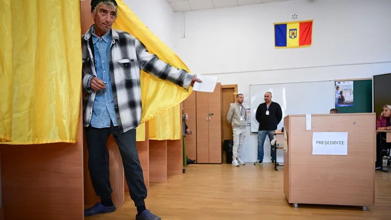 Ce se întâmplă după ora 21:00 în secțiile de votare. Totul despre numărarea voturilor la turul 2 - FOTO: Profimedia (imagine cu rol ilustrativ)