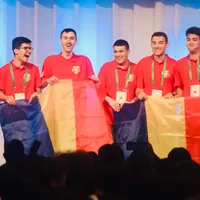 Elevii români, pe locul 1 la matematică în Europa și pe locul 4 în întreaga lume - Foto: Facebook/Ministerul Educației