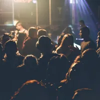 Artistul ce a cântat de 20.000 de ori aceeași piesă - Foto: Pexels / Maor Attias