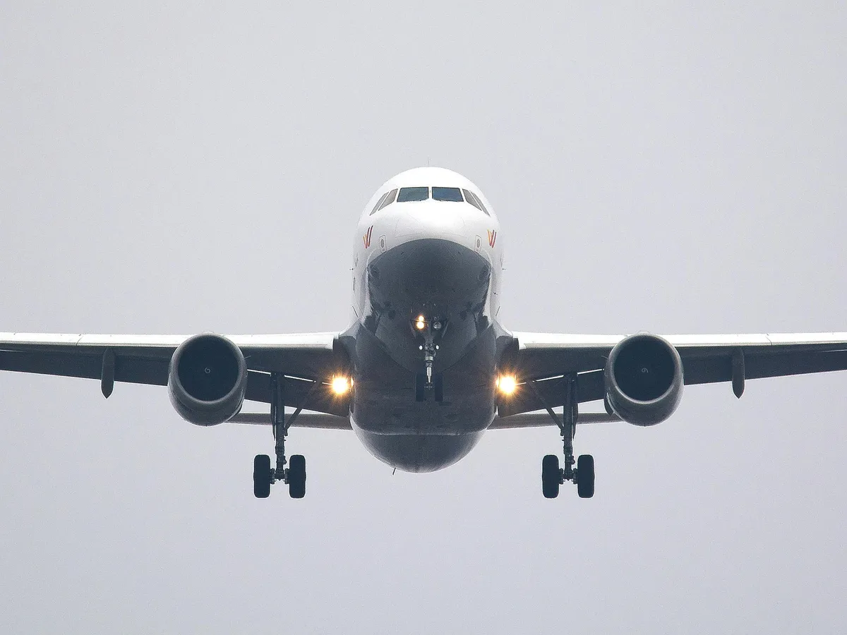 Două avioane cu politicieni UE de top, lovite de fulgere în Austria. A urmat aterizarea de urgență Foto: Pexels (fotografie cu caracter ilustrativ)