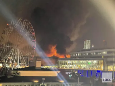 Centrul comercial Crocus City Hall din Moscova, în flăcări - Foto: Moscow Time