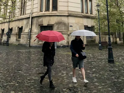 METEO Vremea în mai 2025, sub semnul extremelor: de la ninsori și vijelii la zile caniculare - FOTO: Pexels(imagine cu rol ilustrativ)