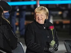 Ceremonia de adio a Angelei Merkel după 16 ani în funcția de cancelar al Germaniei/foto: captură video