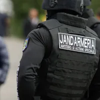 Scandal la petrecerea de Crăciun. 4 bărbați s-au luat la bătaie pentru o fată. Un polițist implicat - FOTO: Profimedia