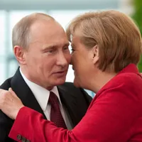 Relația dintre Angela Merkel și Vladimir Putin au avut întotdeauna o relație apropiată/ Foto: Profimedia Images