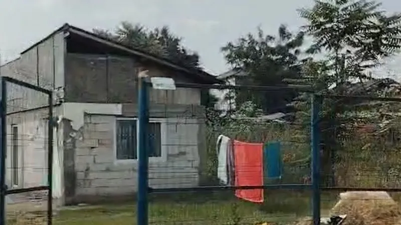 „Război”, la Ploiești. Primarul a decis demolarea a zeci de imobile ilegale, prefectura contestă - Foto: Facebook / Mihai Polițeanu