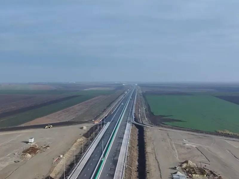 Mâine se deschid 32 de km de autostradă. Pe unde vor putea circula șoferii cu 130 km/h? Foto: Facebook/ Minsiterul Transporturilor captură video