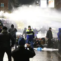 Lockdown parțial în Olanda, din cauza COVID: manifestanții anti-restricții au aruncat cu pietre. / Foto: world-today-news.com