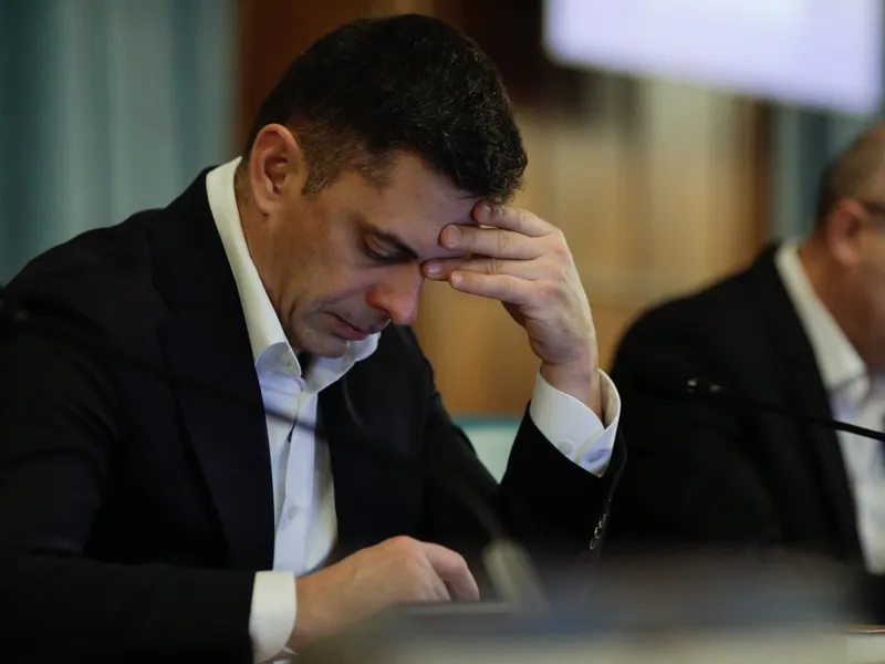 Eduard Novak, în Parlament: „E foarte frustrant că se vrea ştergerea unor rezultate istorice” - Foto: INQUAM Photos/ George Călin