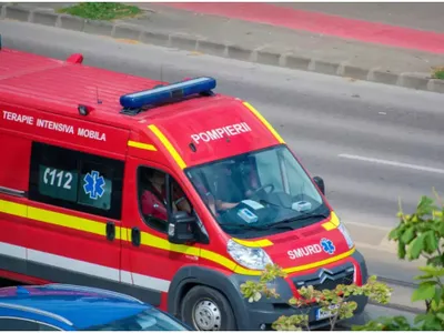 Un bărbat s-a electrocutat după ce a rămas blocat în firele de înaltă tensiune. În ce stare e? - Foto: Arhiva