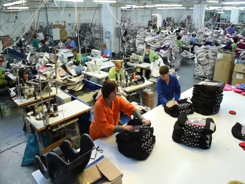 O fabrică de componente auto cu peste 400 de angajați din România se închide. A ajuns în faliment - Foto: newspascani.com