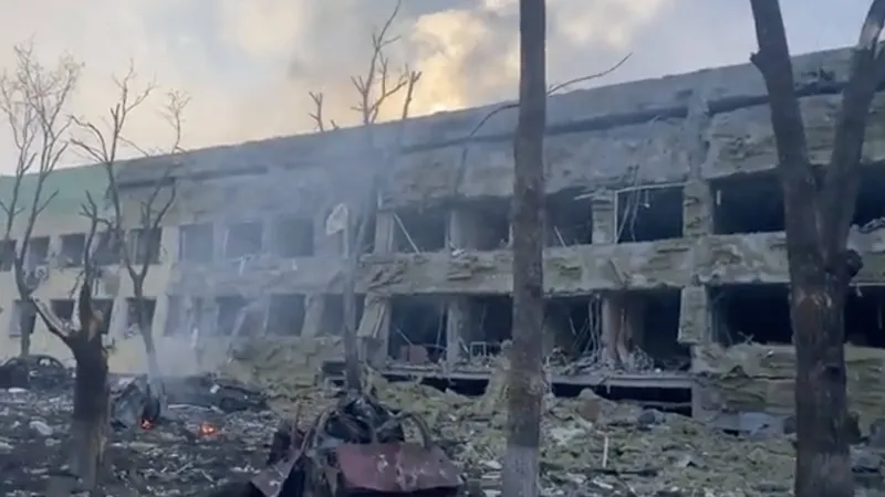 VIDEO Maternitatea și secția de terapie intensivă, distruse după un atac aviatic rusesc / LBC