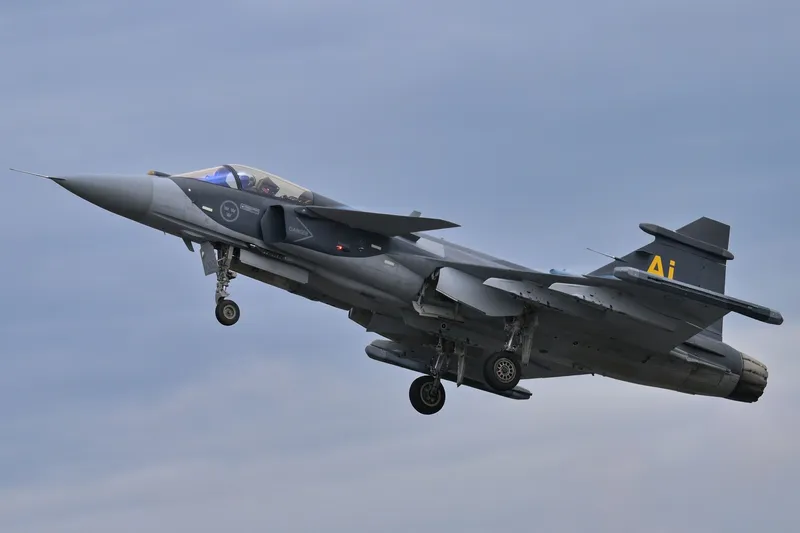 Avioanele de luptă suedeze JAS 39 Gripen vor putea utiliza &icirc;n cur&acirc;nd rachetele de croazieră Taurus - Foto: Profimedia Images (imagine cu rol ilustrativ)