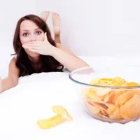 Snack-ul care NU te îngrașă și îl poți mânca în cantități industriale! O pungă costă 3 lei - Foto: Profimedia Images (imagine cu rol ilustrativ)