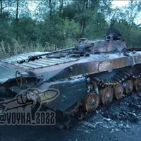 O coloană imensă de camioane cu echipamente militare rusești, distrusă dintr-o lovitură - FOTO: Twitter/UAWeapons