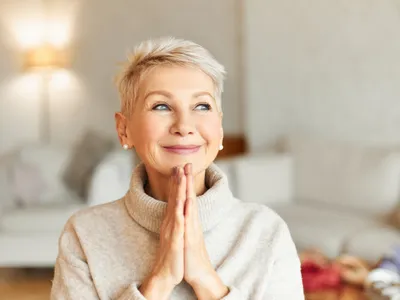 Pensionară la pensie - Foto: Freepik