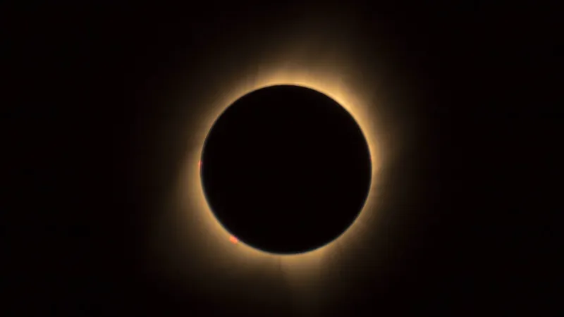 Eclipsă totală de Soare, luni, 8 aprilie. Urmărește și tu LIVE VIDEO fenomenul fascinant! - Foto: pexels.com/Drew Rae