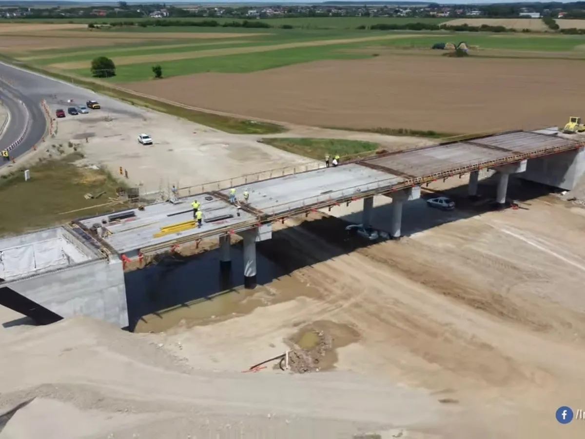 VIDEO Chinezii au dat cu Autostrada București în gard. Nu reușesc să termine un lot de 18 km