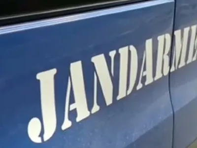 Un jandarm a murit subit în timp ce păzea un obiectiv în Capitală. Sindicatele acuză stresul și orele suplimentare