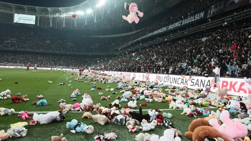 Sporterii unei mari echipe de fotbal turce i-au cerut demisia preşedintelui Recep Tayyip Erdoğan - Foto: Profimedia Images
