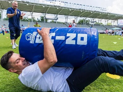 Novak a confiscat Stadionul de Arcul de Triumf imediat după calificarea Stejarilor la Cupa Mondială Foto: Facebook