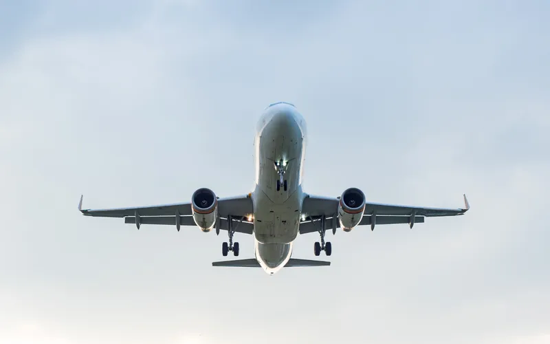 Avion - Foto: magnific