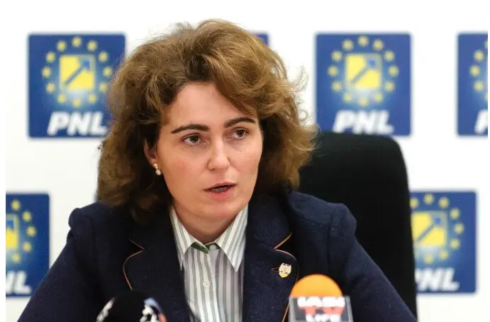 Cine este ieșeanca Iulia Scântei, care ar putea fi cel mai tânăr judecător al CCR/FOTO: ziaruldeiasi.ro