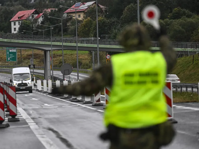 Austria scoate cifre care ne dau interzis pe viață, în Schengen - Foto: Profimedia Images