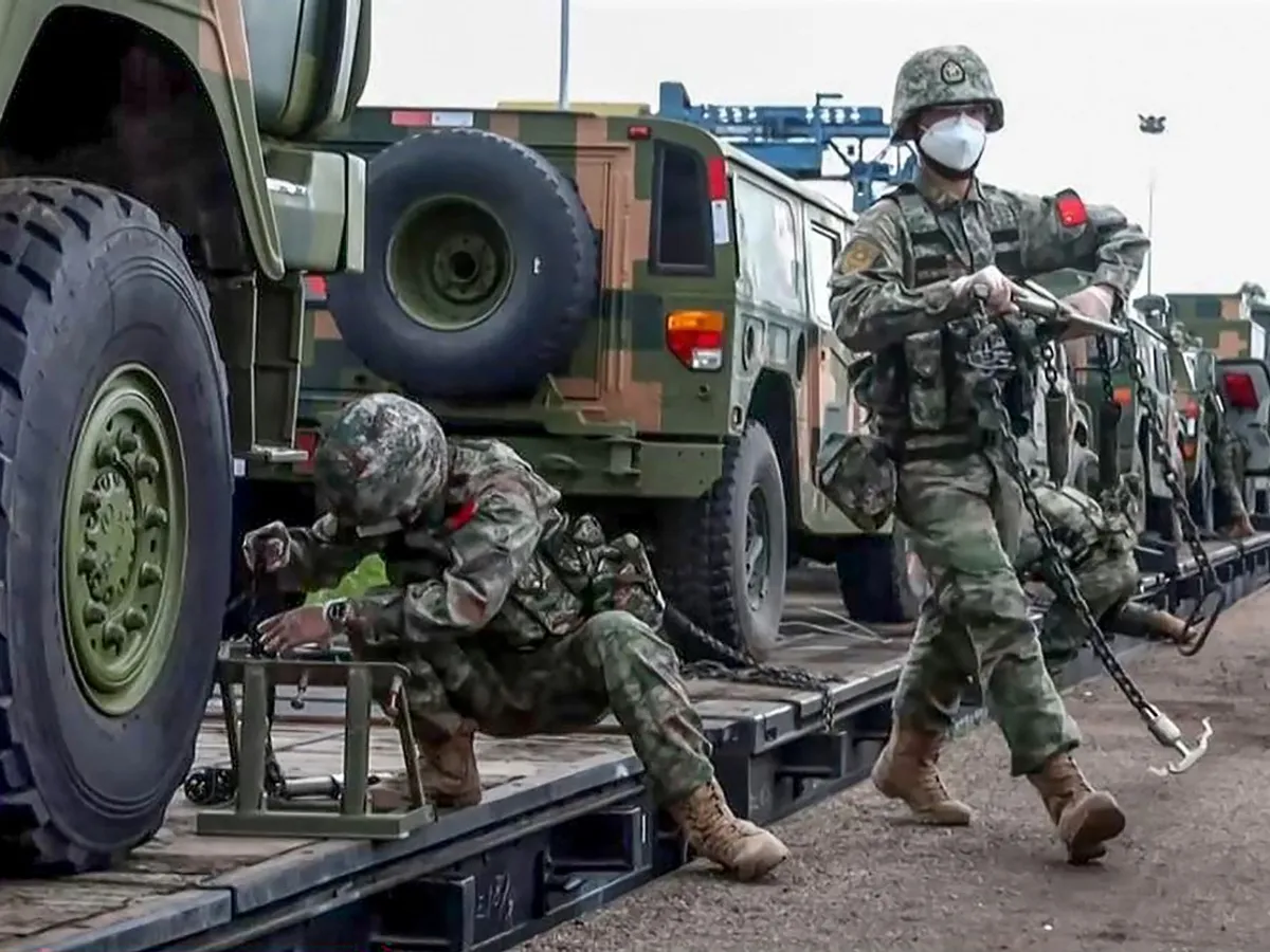 Convoi armată China sosește în Rusia pentru exerciții militare