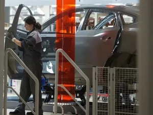 Criza din industria auto și tarifele lui Trump: Producția din UK, la cel mai scăzut nivel din 1949 - Foto: Profimedia Images (Imagine cu rol ilustrativ)
