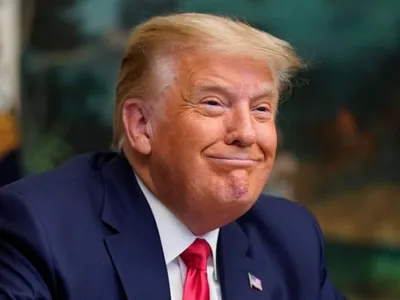 Donald Trump şi-a exprimat sprijinul pentru un candidat rival al unui republican care a votat în favoarea acuzării sale pentru incitare la insurecţie. / Foto: abc.net.au