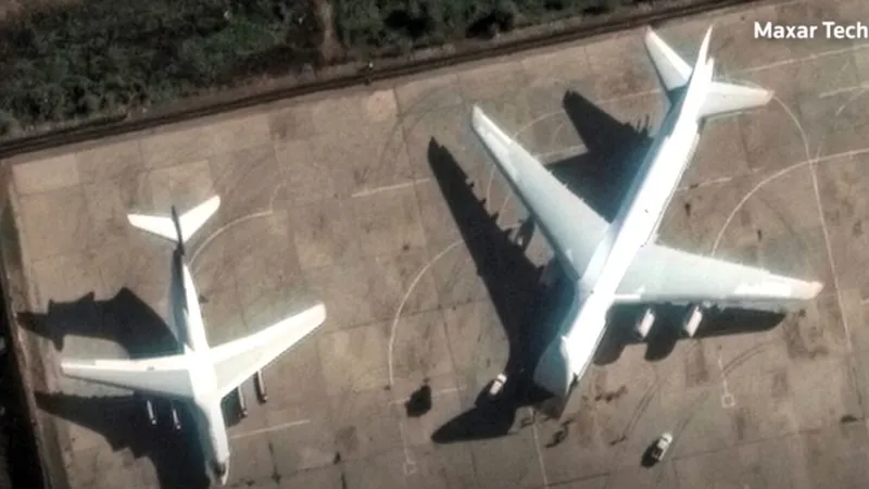 Rusia pare să-și evacueze din Siria echipamentele militare. La ce înțelegere s-ar fi ajuns foto: captură video reuters
