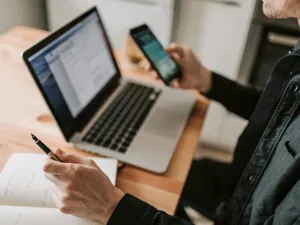Cum poți citi un mesaj șters pe WhatsApp. Metoda simplă care funcționează pe Android și iPhone - FOTO: Pexels (imagine cu rol ilustrativ))