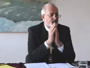 Episcopul Bisericii Evanghelice îl susține pe Nicușor Dan: „Un candidat extremist amenință viitorul” - FOTO: Facebook (imagine cu rol ilustrativ)