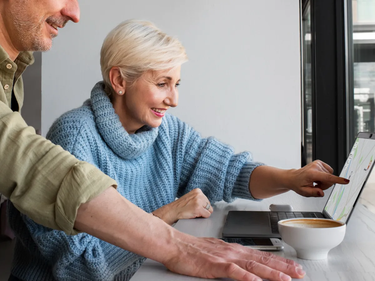 Cum au ajuns la Înalta Curte pensionarii care au cerut eliminarea CASS la pensie? Miza: 1.000.000.000€