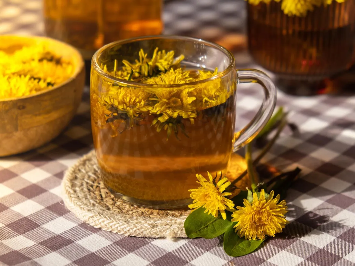 Băutura numită și „aurul galben” care detoxifică organismul și dă jos burta. Te costă 3 lei - Foto: Freepik (imagine cu rol ilustrativ)