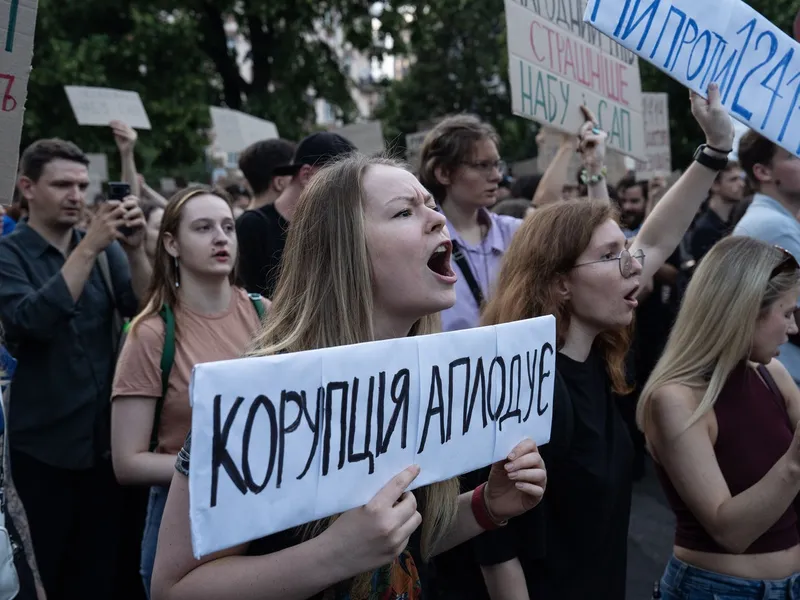Proteste la Kiev din cauza legii care subminează lupta împotriva corupției - Foto: Profimedia images